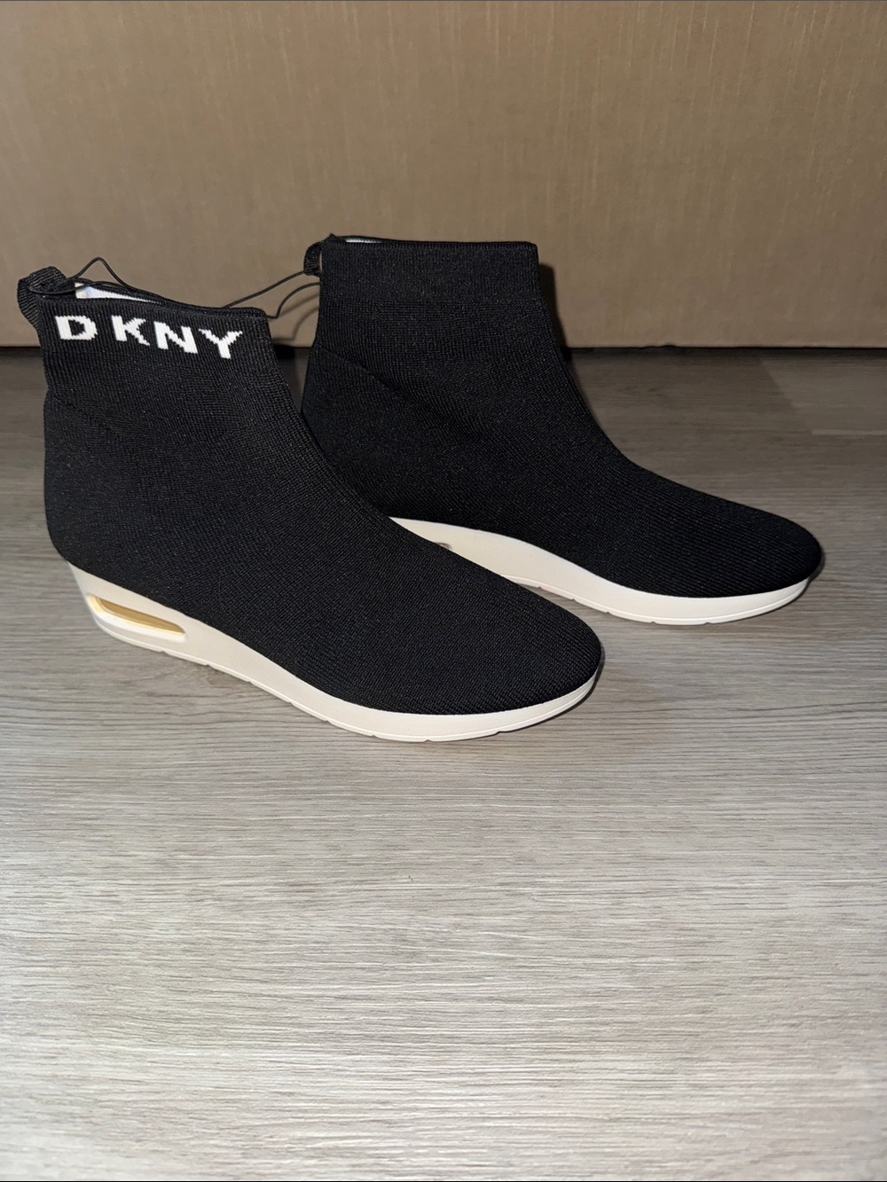 Black DKNY Slip-On Shoes 8.5M